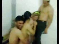 Le petit ami d'une fille russe est toujours heureux de poupée sexuelle porn recevoir une pipe de sa part