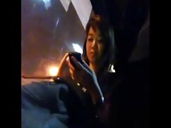 Brune chaude ligotée et punie dans une action BDSM torride prono sexuelle