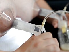 Une fille maigre a de la chance quand elle a une grosse porno sexiel bite pour le déjeuner.