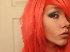 Jolie chantage sexuel porn fille a invité deux amis pour un trio anal sensuel