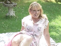 Les lesbiennes MILF sont super les unes avec les video massage sexuel autres et elles s'amuseront