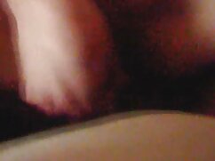 MILF porno femme sexuelle a un cul incroyable et adore se faire prendre en levrette