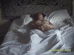 Une salope baise un autre homme pendant que son poupee sexuelle porn BG est obligé de regarder
