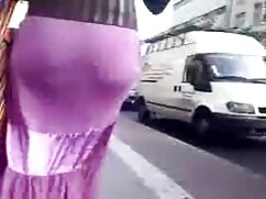 Trio MMF avec une MILF aux gros seins et deux mecs avec porno premier rapport sexuel de gros pénis