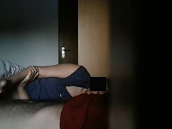 MILF video porno sexuel blonde tchèque en bas résille baisée dans les deux trous