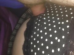 MILF chaude d'anniversaire a porno omo sexuelle l'air innocemment mais c'est une vraie pute à l'intérieur