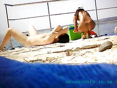 Salope asiatique soumise avec piercing au mamelon suce porno agression la bite du maître