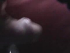 Une massage sexuel japonais blonde impuissante attachée est fouettée et forcée de jouir